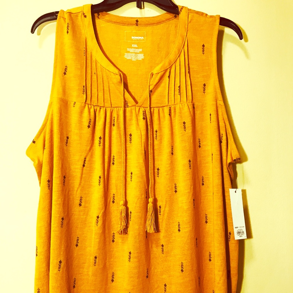 Woman’s Sonoma good life shirt